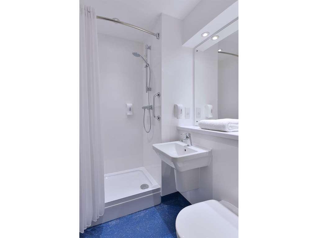 Travelodge Aberdeen Airport מראה חיצוני תמונה